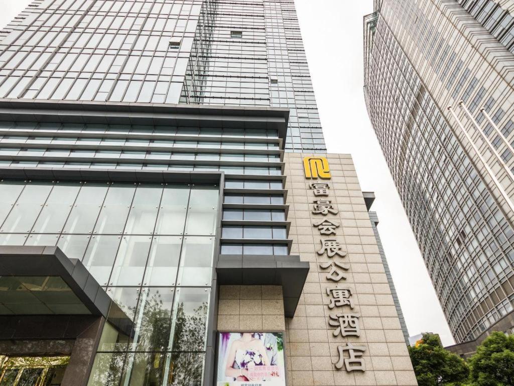 Khách sạn Regal Plaza & Waigaoqiao