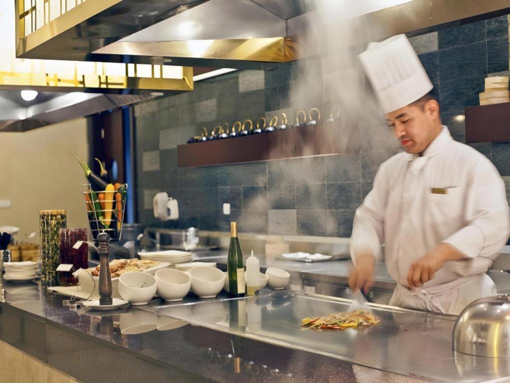 Khách sạn Regal Plaza & Waigaoqiao Thượng Hải